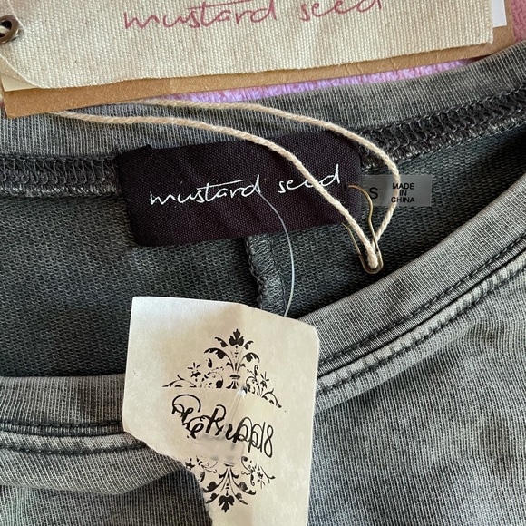 Grey sweatshirt dress. - Picture 3 of 5